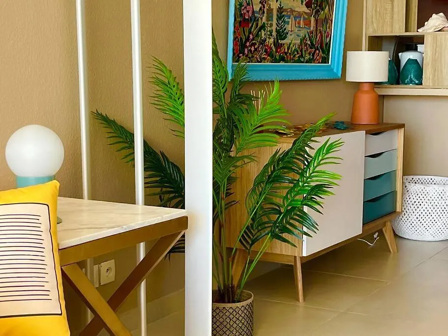 Mont Vernon Secret Magnifique Studio Sur La Plage Avec Piscine Orient Bay Cul de Sac Apartment